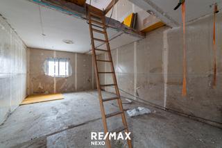 Maison jumelée  Calle roncal. Re/max nexo te presenta una gran oportunidad en el barrio españa