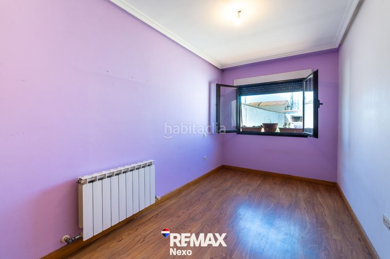 Foto 9b1a1768-cb3c-4787-b534-7e1bbb6a1a24. Casa adossada amb aparcament a Roda de Eresma