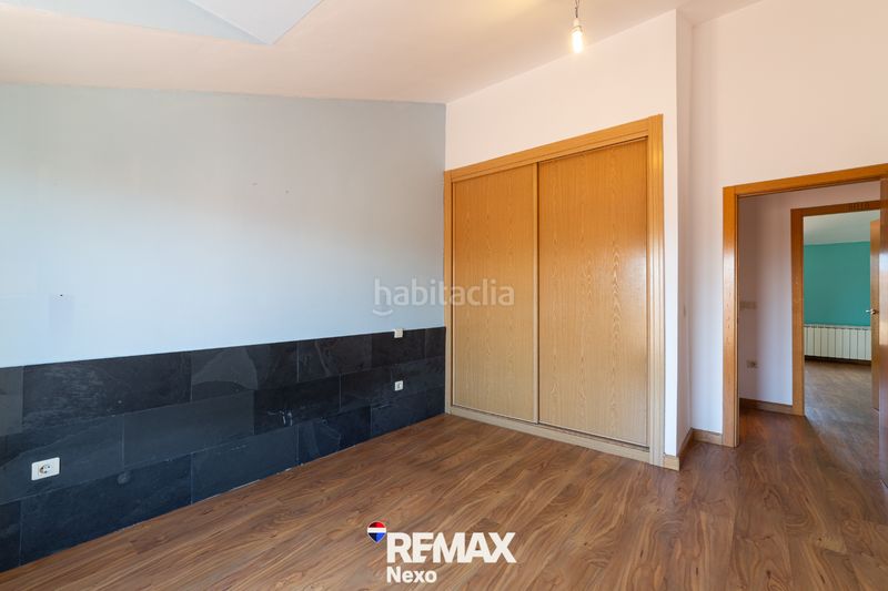 Foto ad76e30e-a365-47cb-852e-16adc17e75c7. Casa adossada amb aparcament a Roda de Eresma