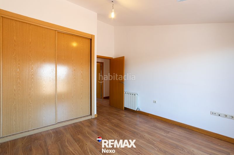 Foto ef345ae5-82ab-46b2-a106-b841388dc9b6. Casa adossada amb aparcament a Roda de Eresma