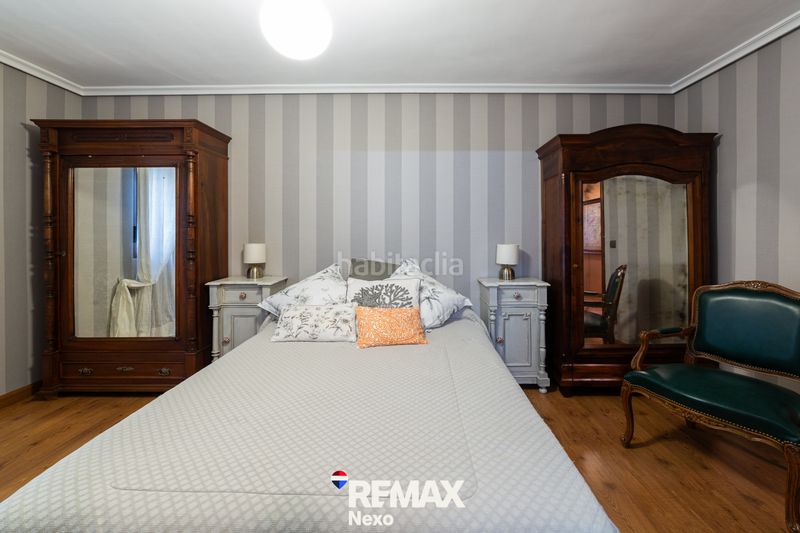 Foto a770e8b8-92dd-47d4-a2df-f9a3485959de. Chalet with fireplace heating parking pool in Renedo de Esgueva