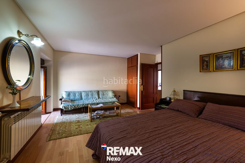 Foto 41013b27-ca6a-4da7-8345-ec349525527c. Casa adossada amb xemeneia calefacció aparcament a Wamba