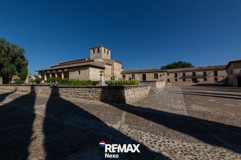 Foto a4c0879d-1182-48db-9674-3c87daff7a8b. Casa adossada amb xemeneia calefacció aparcament a Wamba