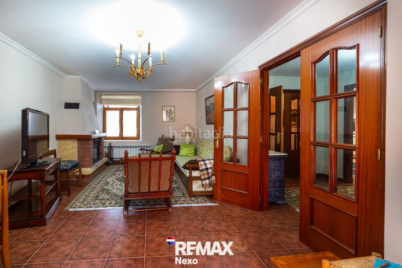 Foto ac3d43b8-5be9-4187-8bd6-7babf5d83a21. Casa adossada amb xemeneia calefacció aparcament a Wamba
