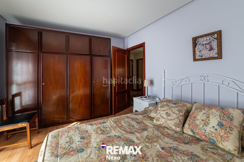 Foto e5e936c9-ab06-48dc-ad6d-f2e295f5f9fd. Casa adossada amb xemeneia calefacció aparcament a Wamba
