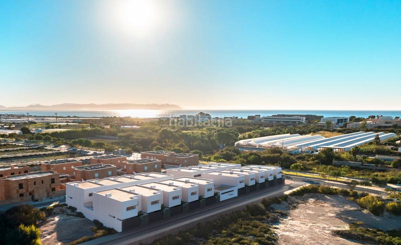 Foto baab53fe-1c06-4dad-9a89-4b36440afe90. Zweistöckige wohnung 124m<sup>2</sup> in calle antonio quirós 11 in Almería