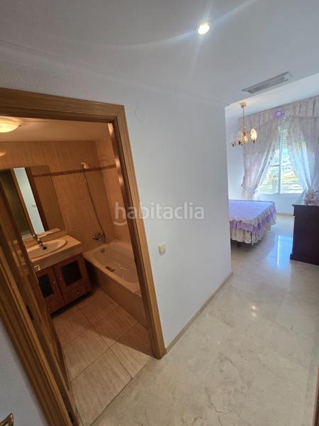 Foto 05d741c4-05be-40c7-9bd0-cdf322b2aa10. Appartamento con riscaldamento parcheggio piscina in Málaga