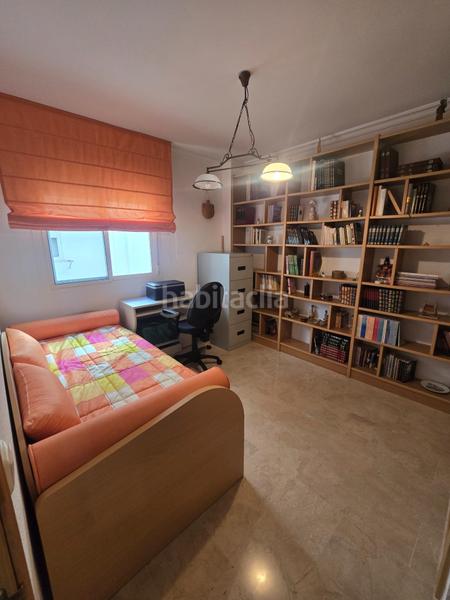 Foto 512d260d-7d6e-4d45-8f4d-a5cf988032a6. Appartamento con riscaldamento parcheggio piscina in Málaga