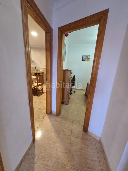 Foto 38e5367d-0d71-45b6-8b3a-409cd2a52c3e. Casa amb aparcament a Los Almendros - El Limonero - El Tomillar Málaga