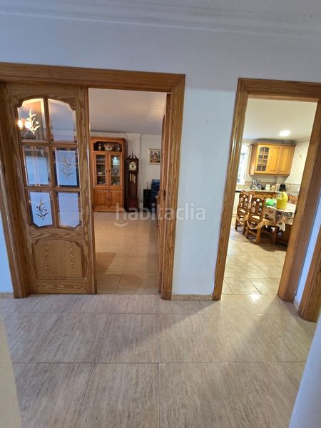 Foto 5558d3b1-9ec5-4659-8d46-8f851d88c0ea. Casa amb aparcament a Los Almendros - El Limonero - El Tomillar Málaga