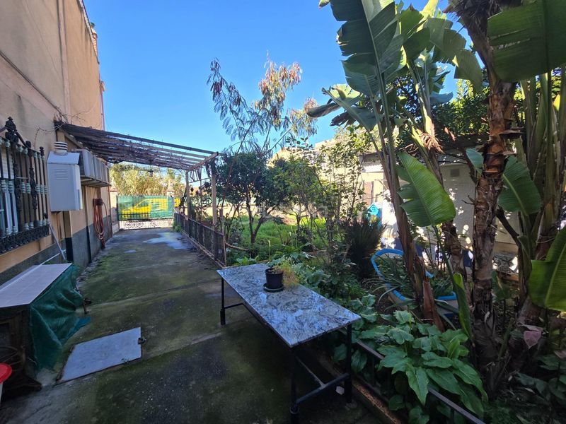 Foto 7c699659-c48b-4866-babc-d22b78859120. Casa amb aparcament a Los Almendros - El Limonero - El Tomillar Málaga