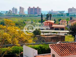 Maison jumelée à Las Atalayas-Urmi-Cerro Mar. Bonito adosado en urbanización cerrada