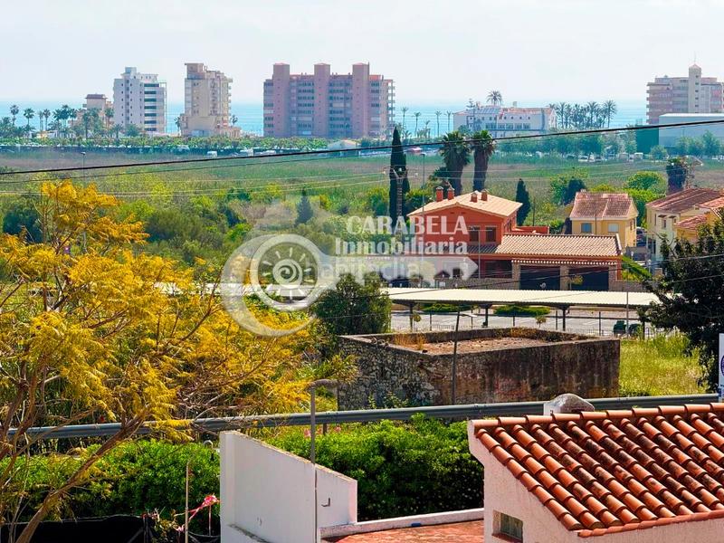 Foto 41a9e3aa-64be-4e9b-a2ec-58e689608b46. Semi detached house with parking in Las Atalayas-Urmi-Cerro Mar Peñíscola