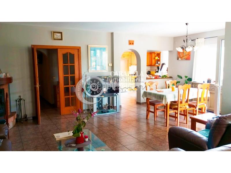 Foto c5740dcf-a489-491b-b037-2b9f26e75ea4. Chalet avec parking piscine dans Las Atalayas-Urmi-Cerro Mar Peñíscola