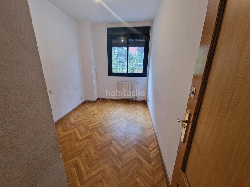 Foto 098633a2-7ba2-4cb3-af04-4adf023694b0. Etagenwohnung mit heizung in Pueblo Nuevo Madrid