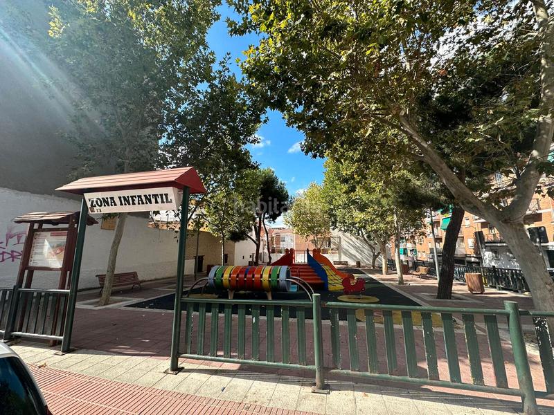 Foto 32b5c8d1-088e-4a59-b12e-0823213f4b3b. Chalet mit heizung parking in Centro Urbano San Sebastián de los Reyes