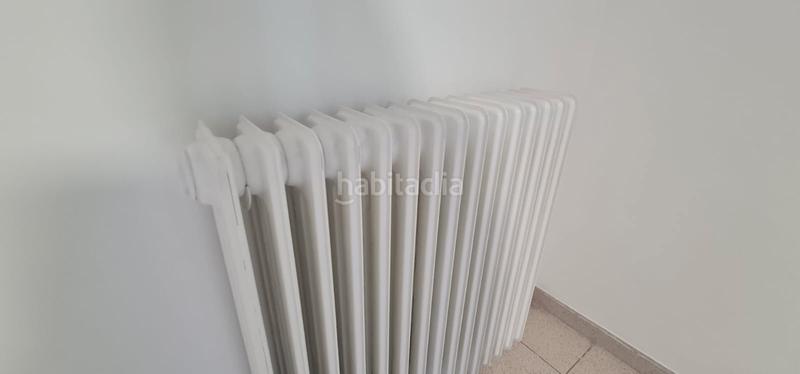 Foto b37bc69f-cbfa-4211-a8aa-d1ca2ee89cdb. Reihenhaus mit heizung parking in Palau Girona