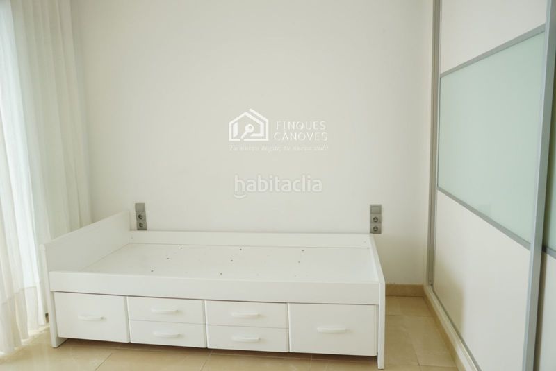 Foto 3abef289-181b-425d-afae-da892849b0b3. Casa amb calefacció aparcament a Banyoles