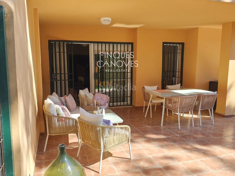 Foto 315ae2d2-cf96-4631-951c-15bb129e89e0. Pis amb piscina a Las Chapas - Alicate Playa Marbella