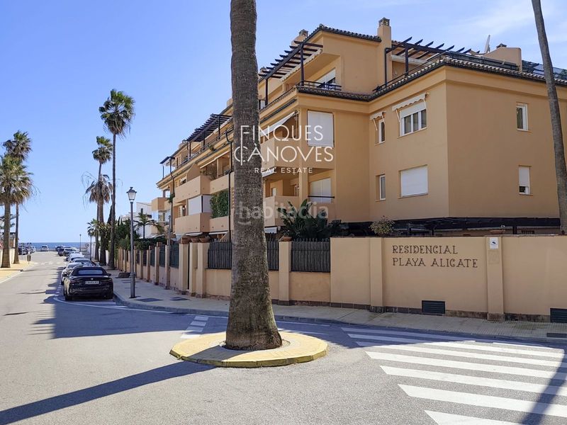 Foto d7c3eb63-7b4a-47fd-a835-b234a8cfa216. Pis amb piscina a Las Chapas - Alicate Playa Marbella