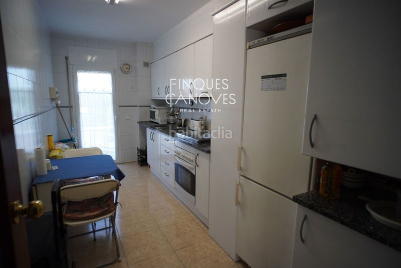 Foto 5e1449b3-b986-4fed-b036-fbf9a4d9016e. Piso luminoso piso con terraza en Santa Eugenia, . en Girona