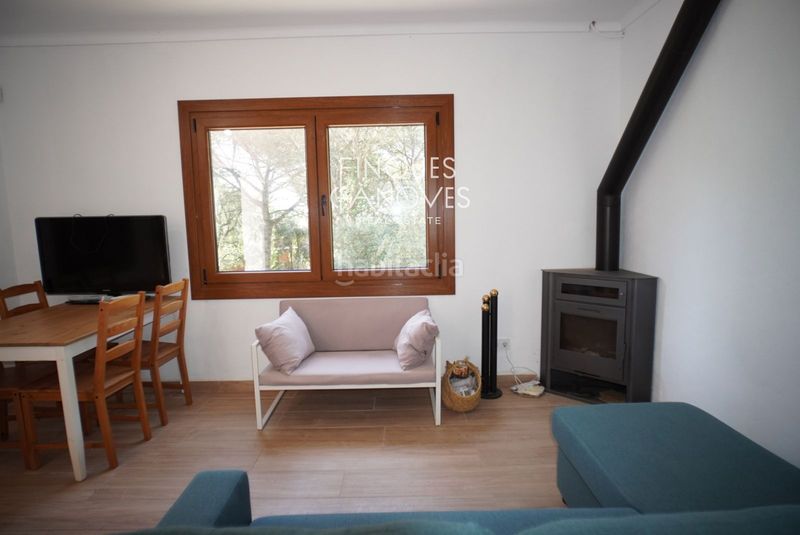 Foto b2cc00bc-47de-488a-a35c-3a69bfa0e719. Haus mit heizung in Quart