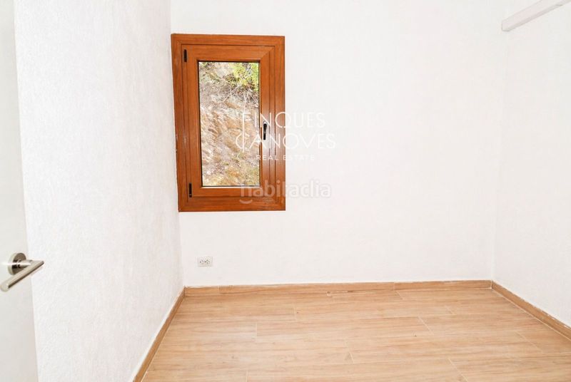 Foto d12e30d6-61c8-4ce3-9973-8378c98c28ba. Haus mit heizung in Quart