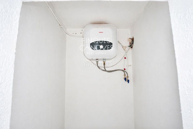 Foto ed98daeb-fd99-43dc-b88d-243ee8991740. Haus mit heizung in Quart