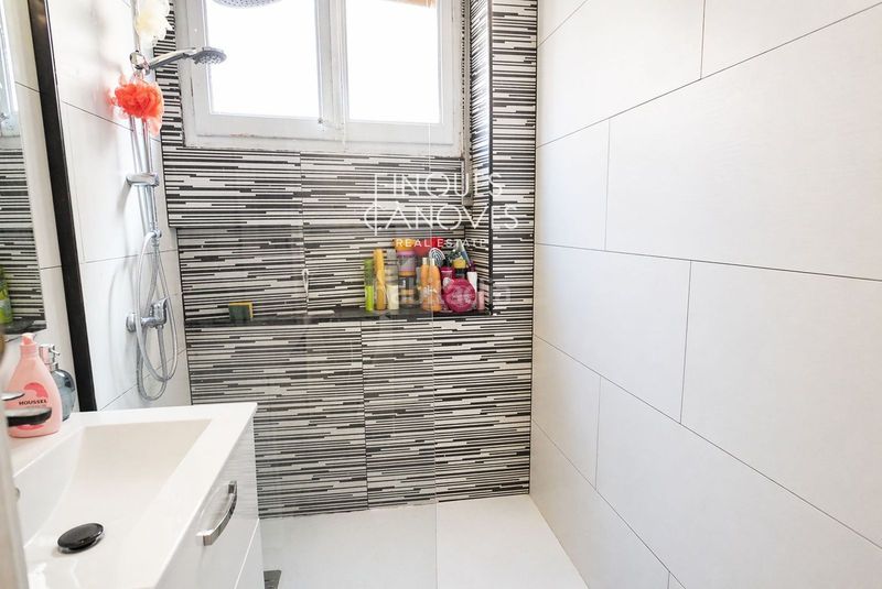 Foto 704c1ec4-b888-48f1-bd25-9e83f2e6a8d9. Pis amb calefacció a Veïnat Salt