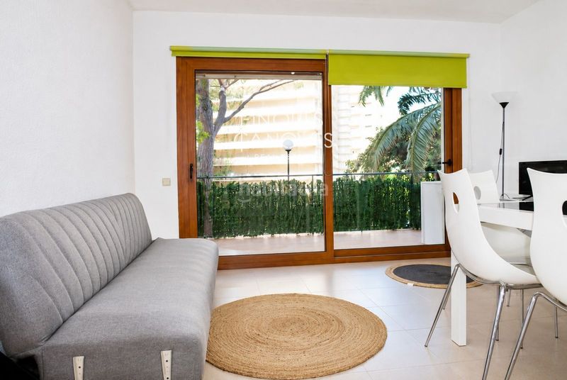 Foto 05a97280-5e42-4866-9073-d68ba2ca2ef6. Apartament amb aparcament a Centre-Platja Platja d´Aro