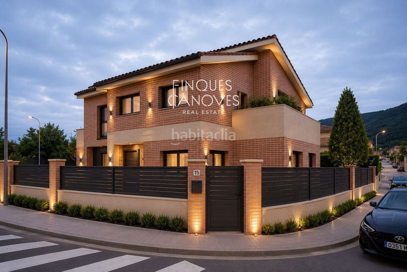 Foto 426663b4-fab1-474e-a886-64eb94208872. Chalet con parcheggio in Santa Coloma de Farners