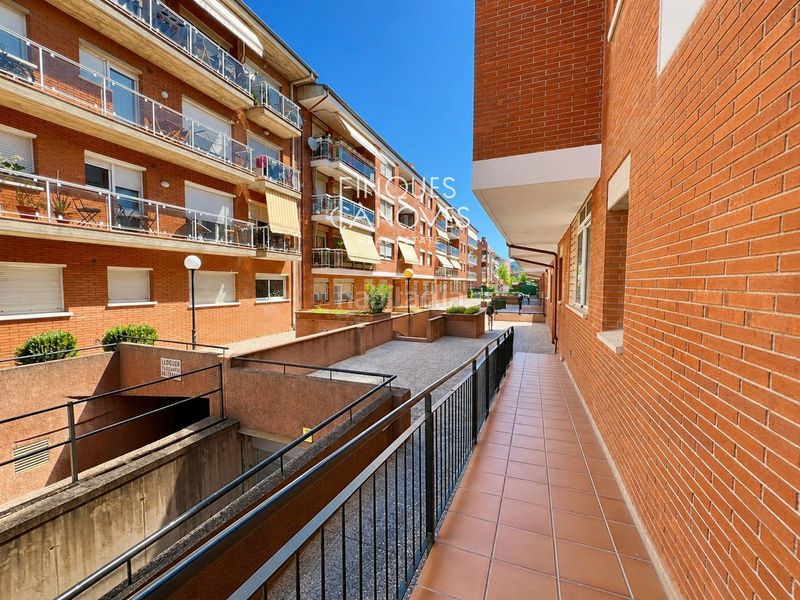 Foto 9ff92aa0-89b8-46c6-b9c4-77c00373485f. Pis amb calefacció a La Devesa Girona