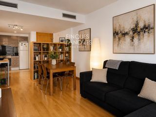Flat  Mare de deu del remei. Piso con balcón y confort total en el barrio de sant narcís