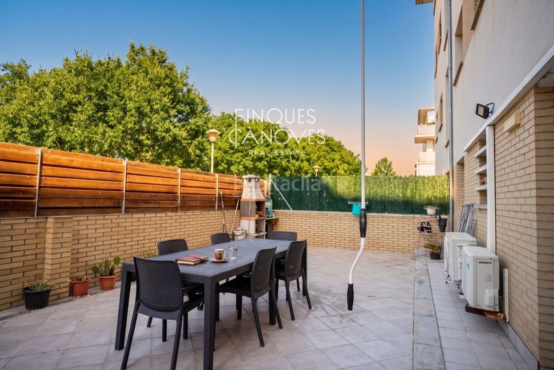 Foto f96de1ea-bde0-434a-8ce3-53c6a353d40a. Pis amb calefacció piscina a Domeny Girona