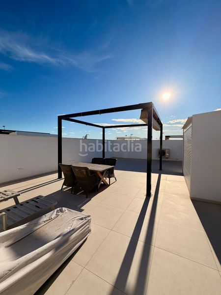 Foto 09086b69-6b7b-499b-ac78-b0fa7be75693. Casa amb piscina a San Javier San Javier