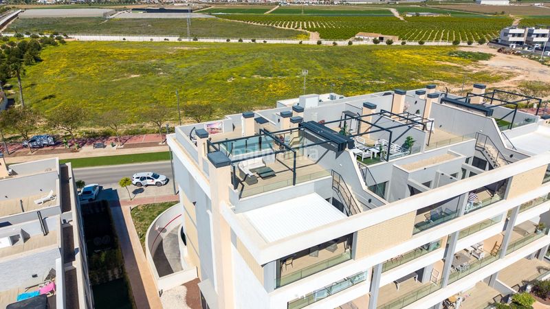 Foto c3aa6c88-9fa8-4f13-8a78-16402073e3ce. Àtic amb piscina a Mar Menor golf Torre - Pacheco