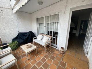 Dúplex a San Pedro del Pinatar. Magnífico dúplex reformado en pleno centro de san pedro del pina