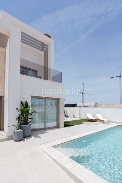 Foto 38fe7608-54ce-44bf-9767-b95dfd660a76. Casa amb piscina a Las Lomas de Rame-Bahía Bella Alcázares (Los)