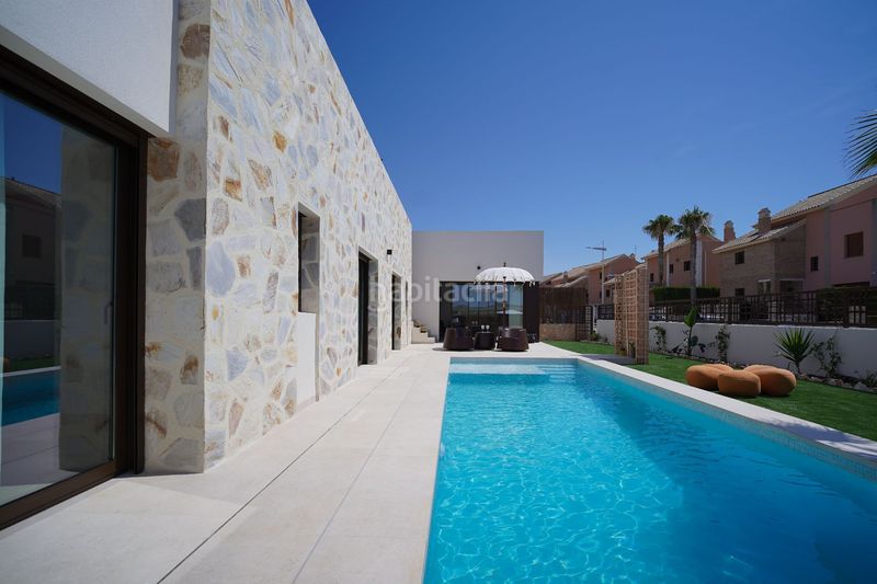 Foto 048d3254-0f80-4821-bc57-5df2c886daa2. Xalet amb piscina a Algorfa