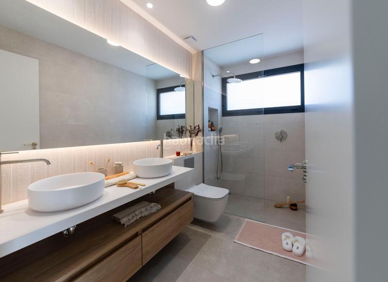 Foto 2771e794-ef63-499c-b468-bffb0f5eddf5. Chalet montemar villas con piscina privada y aerotermia en altaona golf en Murcia