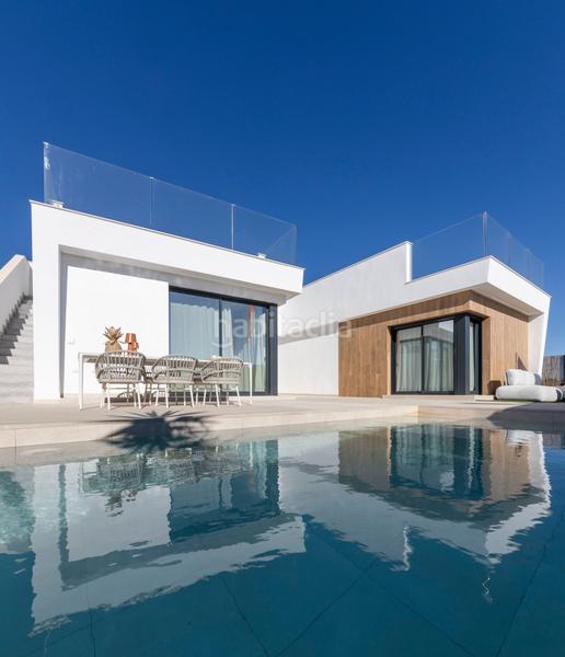Foto e715346e-d7d7-4748-a68f-0abd66975213. Chalet montemar villas con piscina privada y aerotermia en altaona golf en Murcia