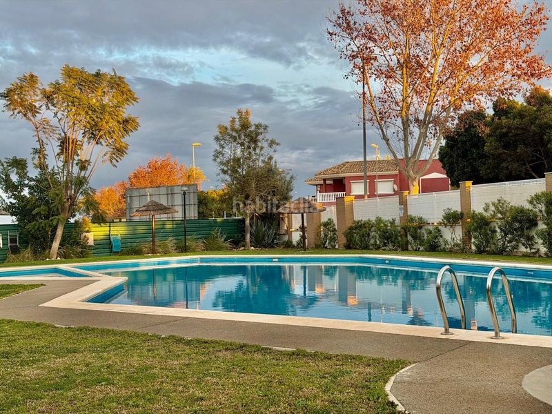 Foto 55feebfe-9f1e-4fd5-9b68-237b7b4e6554. Casa amb piscina a San Cayetano Torre - Pacheco