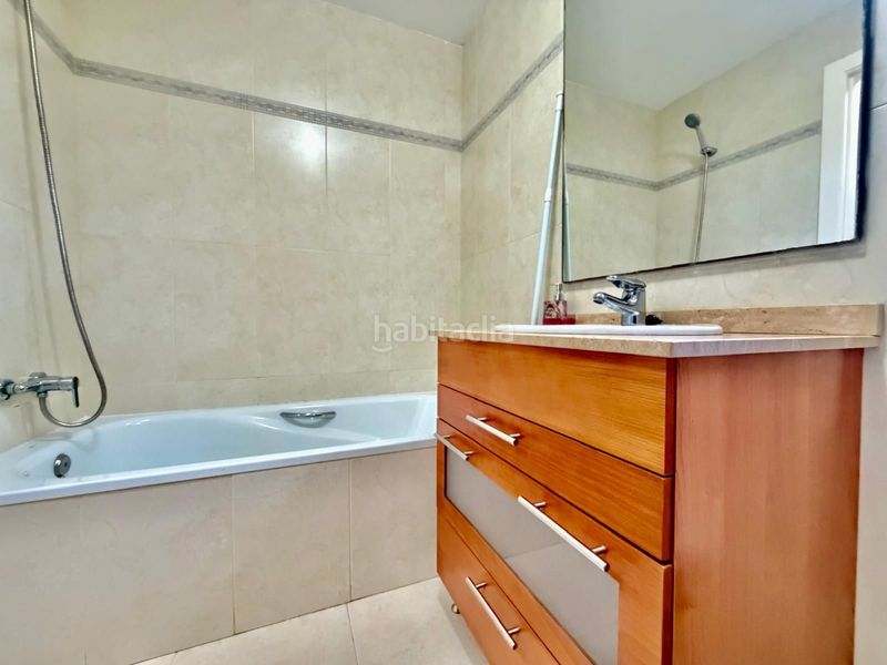 Foto dfec2f6c-33bd-4729-b034-ef433a47f071. Casa amb piscina a San Cayetano Torre - Pacheco