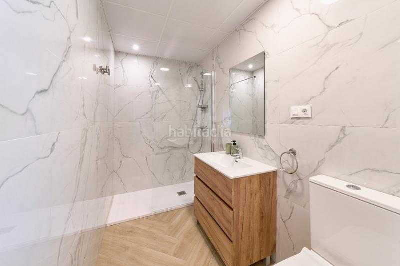 Foto bd392a1c-b858-47b0-b24c-9c2ed56fd973. Alquiler piso en calle santa lucía 11 ?vivir en el corazón en Málaga