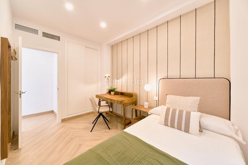 Foto 82bf6dd2-0b65-423b-96fa-507388cf8bf2. Lloguer pis a calle santa lucía 11 a Centro Histórico Málaga