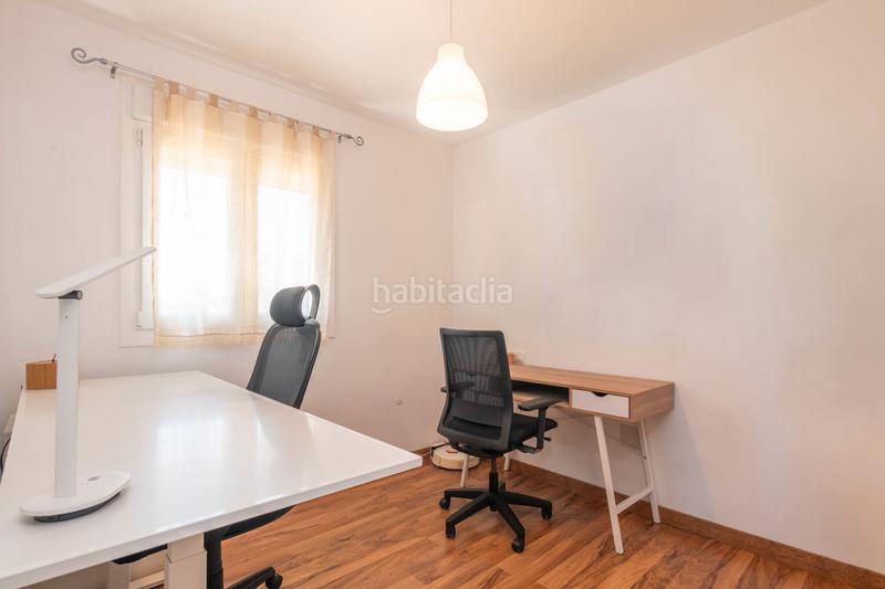 Foto 9801a917-b9dc-4fbb-8092-2be728d77dee. Pis a calle carlos arniches 4 a Manantiales-Estación de Autobuses Torremolinos