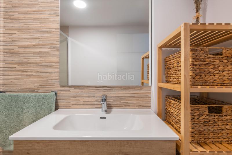 Foto fb652ab6-75fe-4106-8e8b-96c7d579b100. Pis a calle carlos arniches 4 a Manantiales-Estación de Autobuses Torremolinos