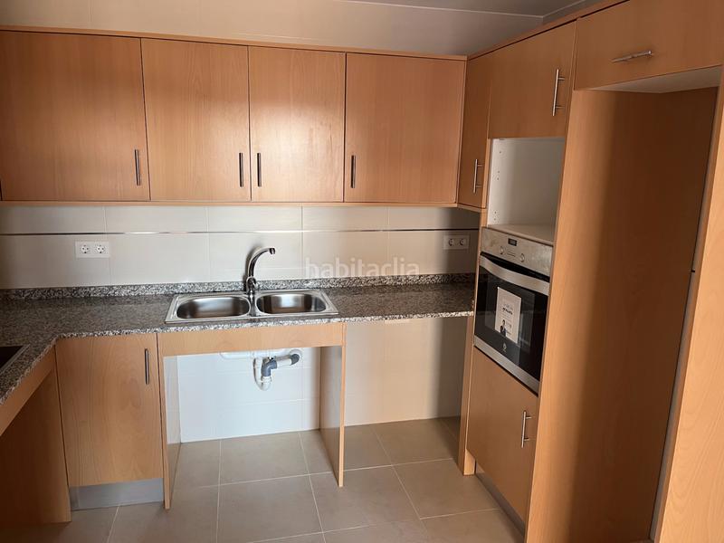 Foto 9824bc49-6252-4e34-9559-68cc6ec61ca0. Piano terra in passeig marítim del mediterrani 53 in Oropesa del Mar