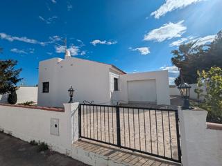 Chalet  Carrer sant jaume 2. Chalet independiente.