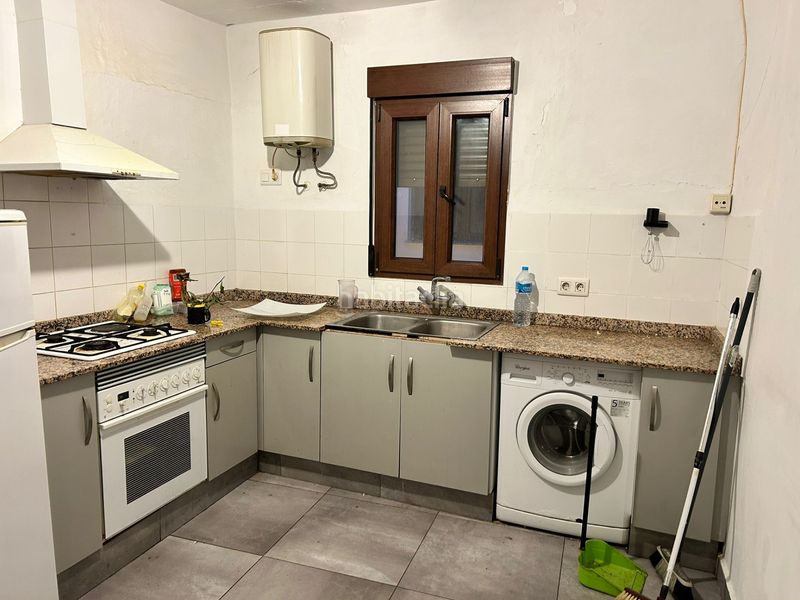 Foto 6ff4756d-0738-4589-8f16-e9a55348bc53. Casa a carrer palau 1 a Segorbe